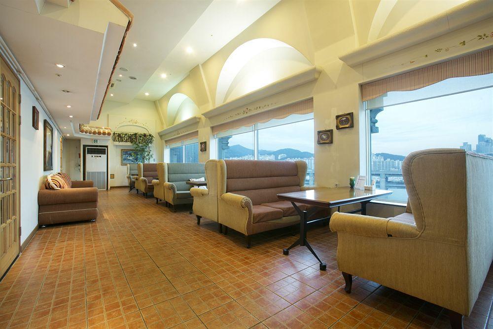 Hotel Castle Beach Пусан Экстерьер фото